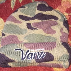 VANS BEANIE✔️
